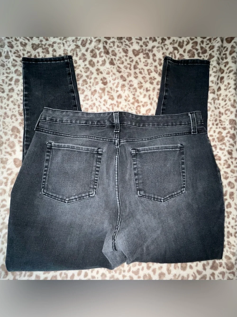 Time and Tru - Black Stretch Skinny Jeggings with Elastic Waist Panel